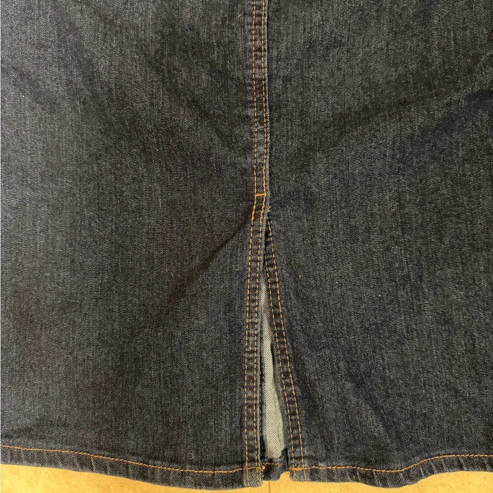 💙1822 Denim Dark Blue Button Midi Skirt - NWOT💙 - Picture 8 of 10